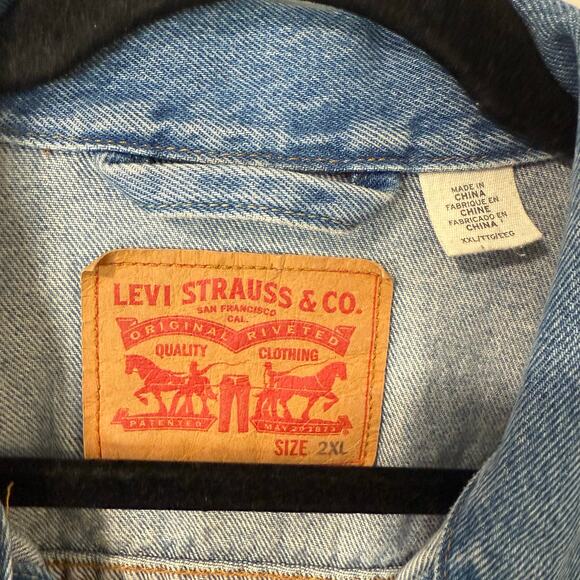 Levi's Men's Altered Trucker Jean Jacket XXL Cotton RARE HTF Blue Denim - Picture 9 of 10